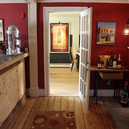 King Hill Inn & Kitchen New London Exterior foto