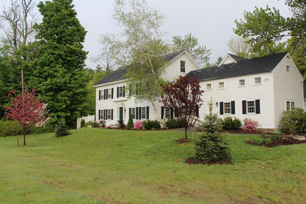 King Hill Inn & Kitchen New London Exterior foto