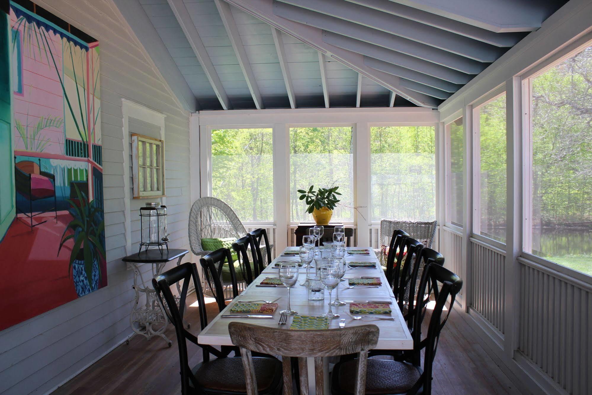 King Hill Inn & Kitchen New London Exterior foto