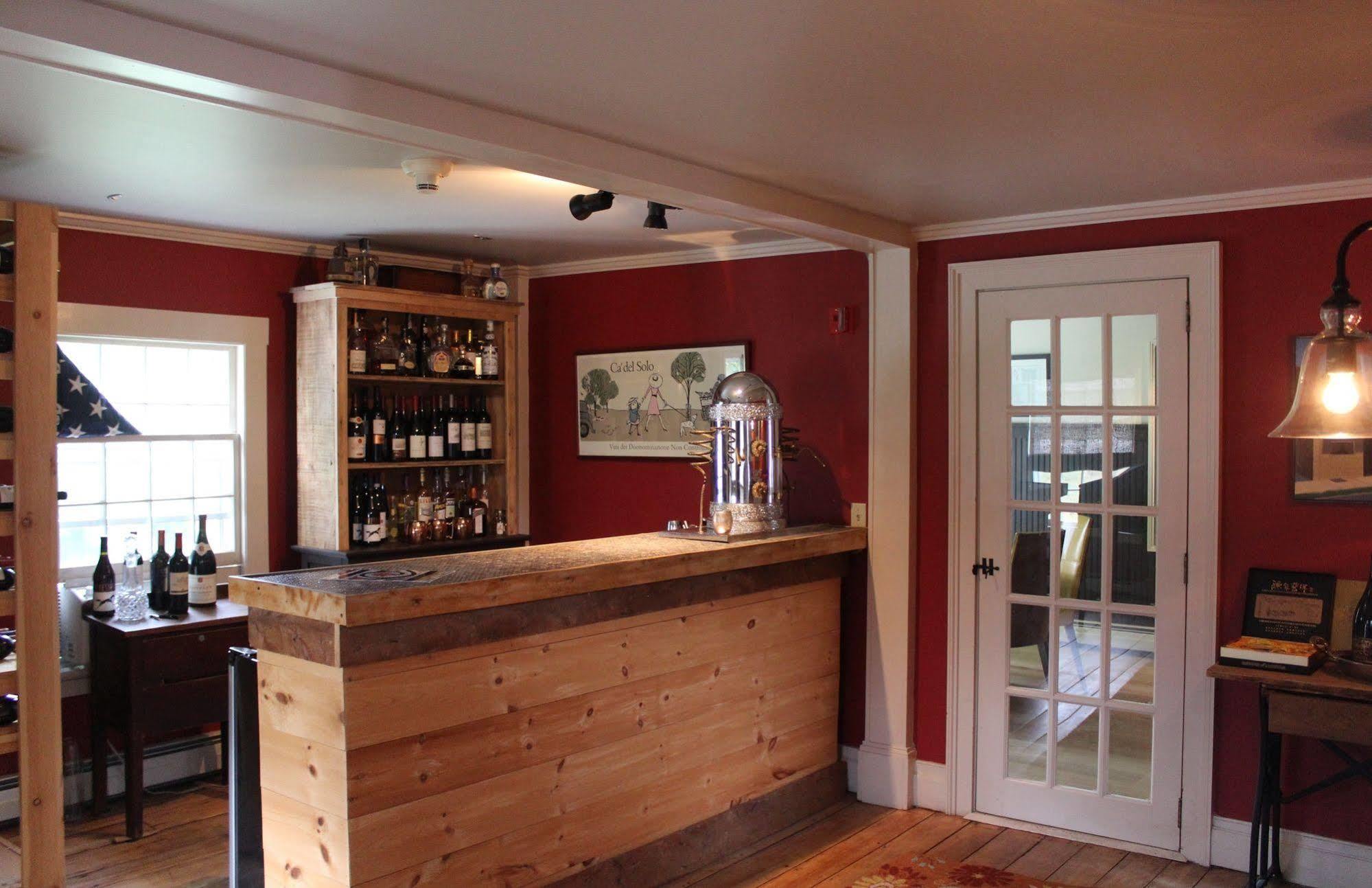 King Hill Inn & Kitchen New London Exterior foto